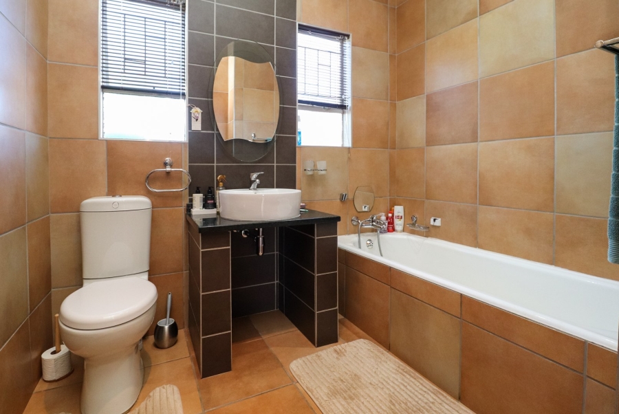 3 Bedroom Property for Sale in Orkney North West